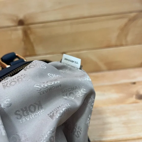 Michael Kors Bedford Belted DARK BLUE Pebbled Leather Satchel Shoulder Bag - Picture 7 of 13